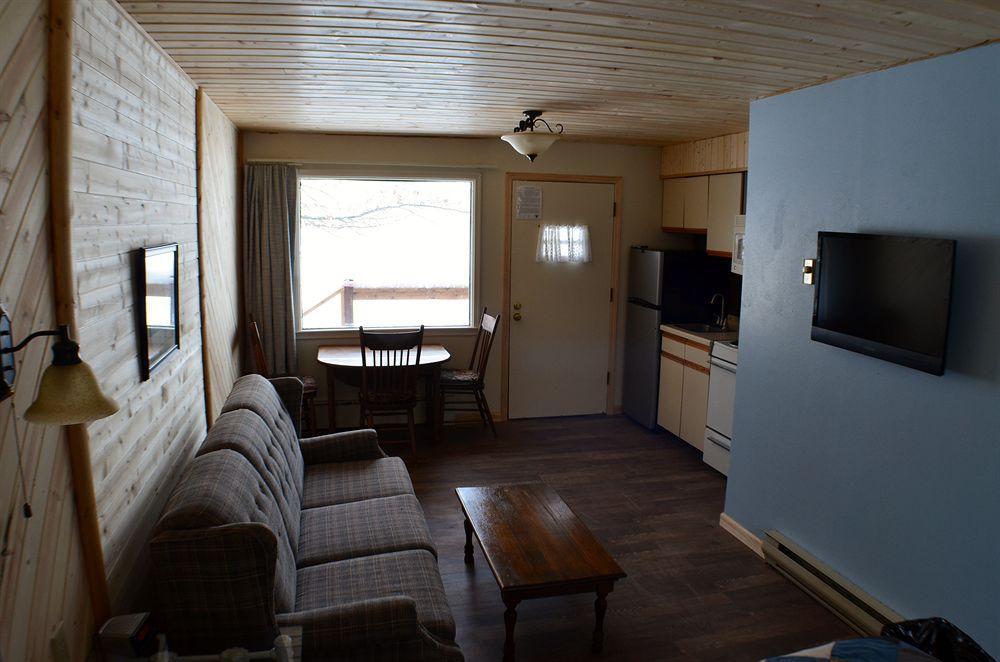 Curriers Lakeview Lodge Rice Lake Exterior foto
