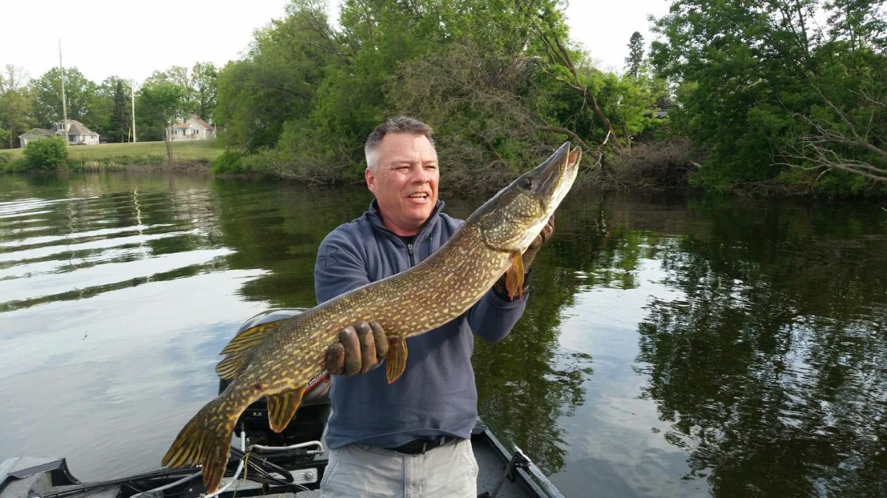 Curriers Lakeview Lodge Rice Lake Exterior foto