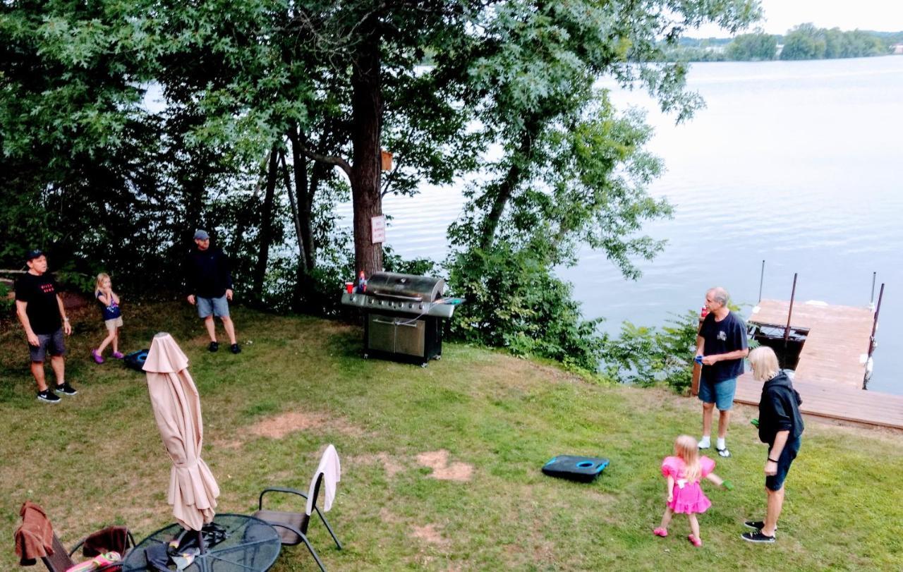 Curriers Lakeview Lodge Rice Lake Exterior foto