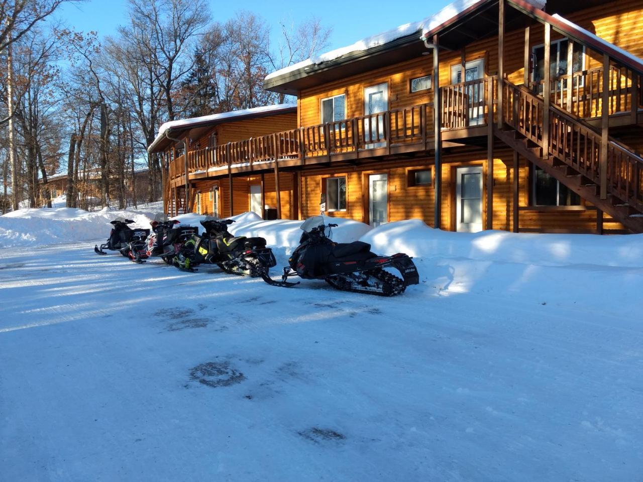 Curriers Lakeview Lodge Rice Lake Exterior foto